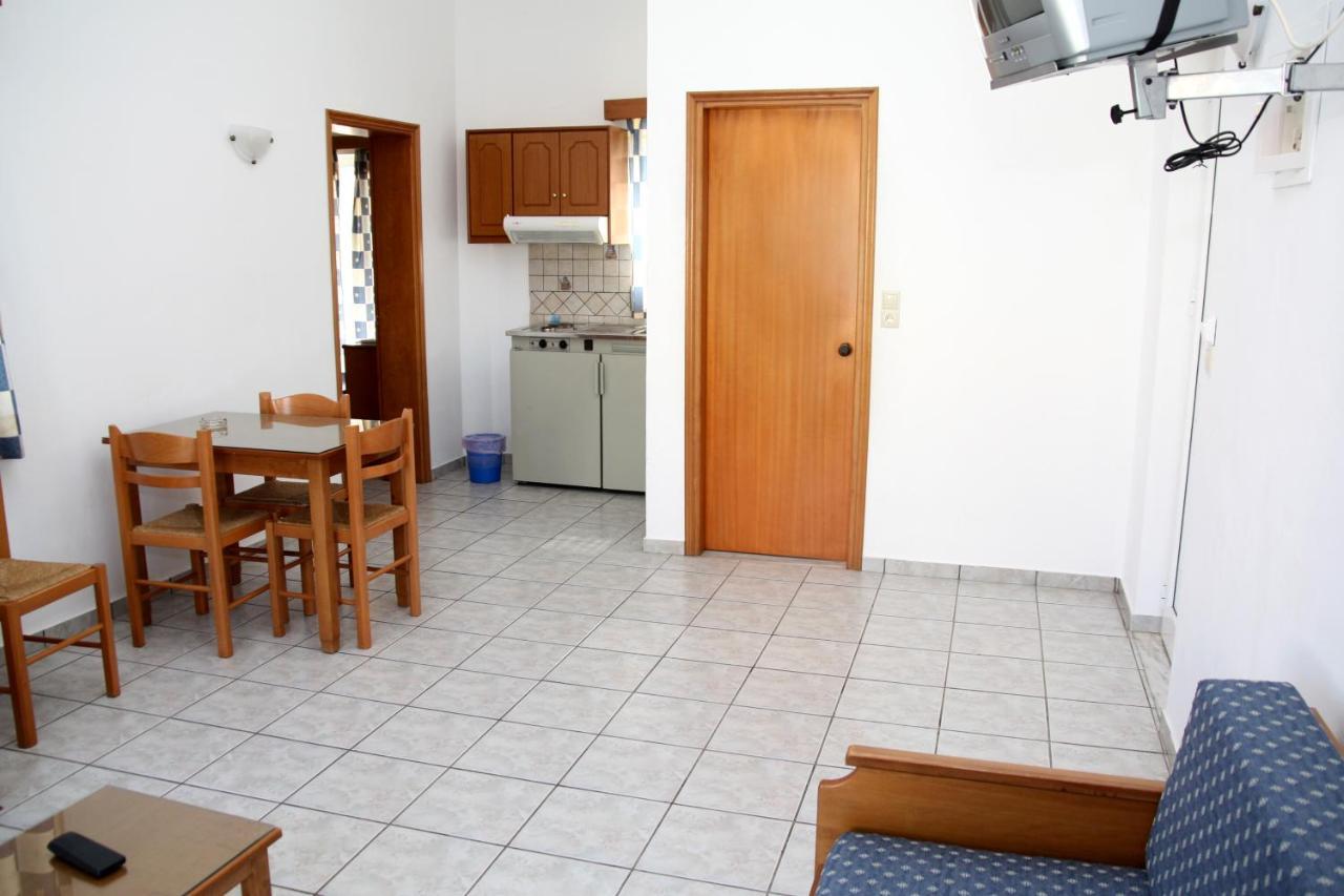 Dimitris Apartments Platanias Quarto foto