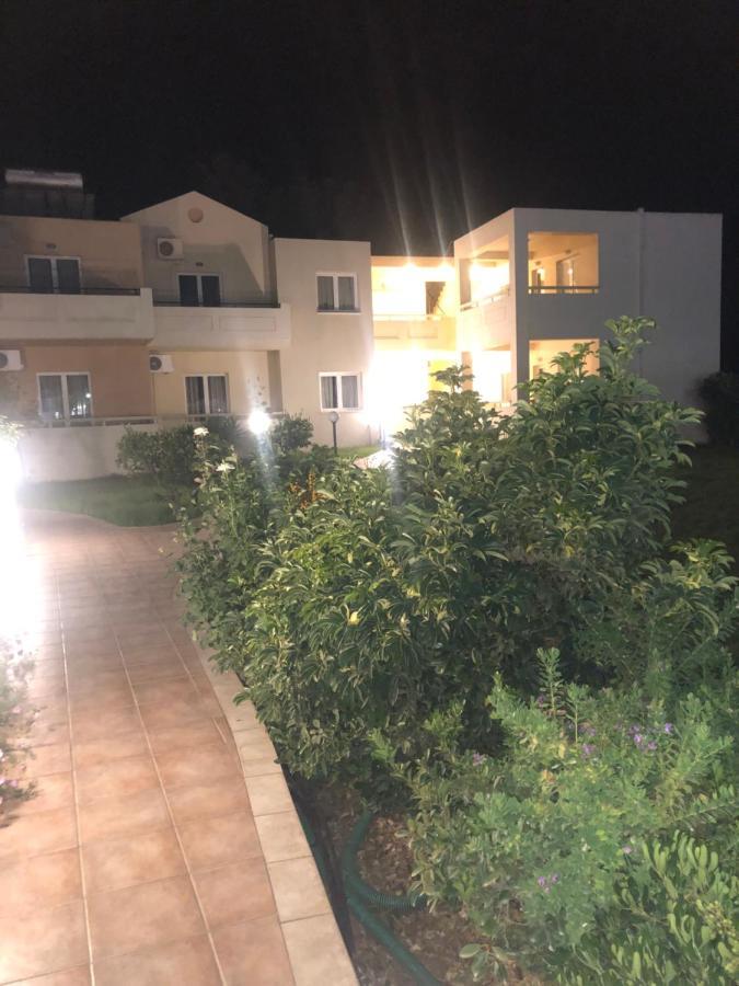 Dimitris Apartments Platanias Exterior foto